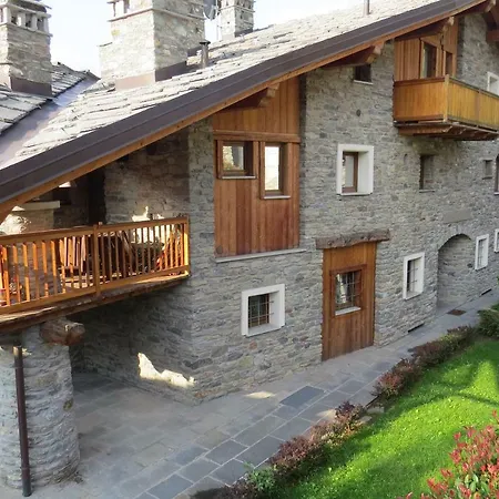 In Borgo Storico Pedonale